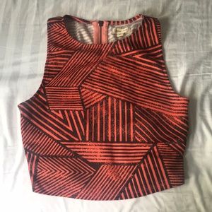 UO cut out crop top back zip S